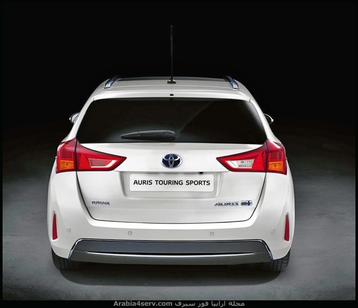 تويوتا-اوريس-2015-Toyota-Auris-2